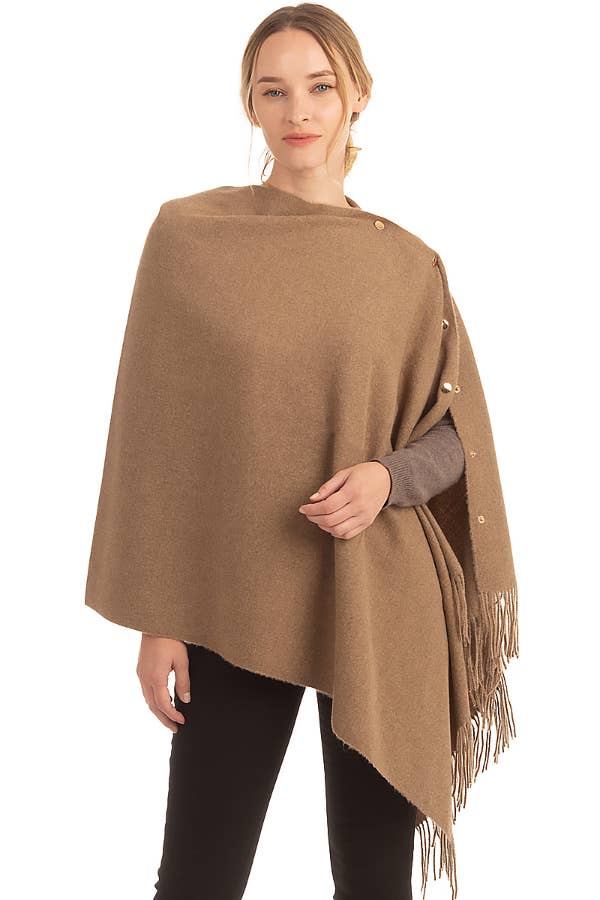 Cap Zone - Vente Poncho – femme - Poncho en forme de châle à bouton-pression en or simpliste2