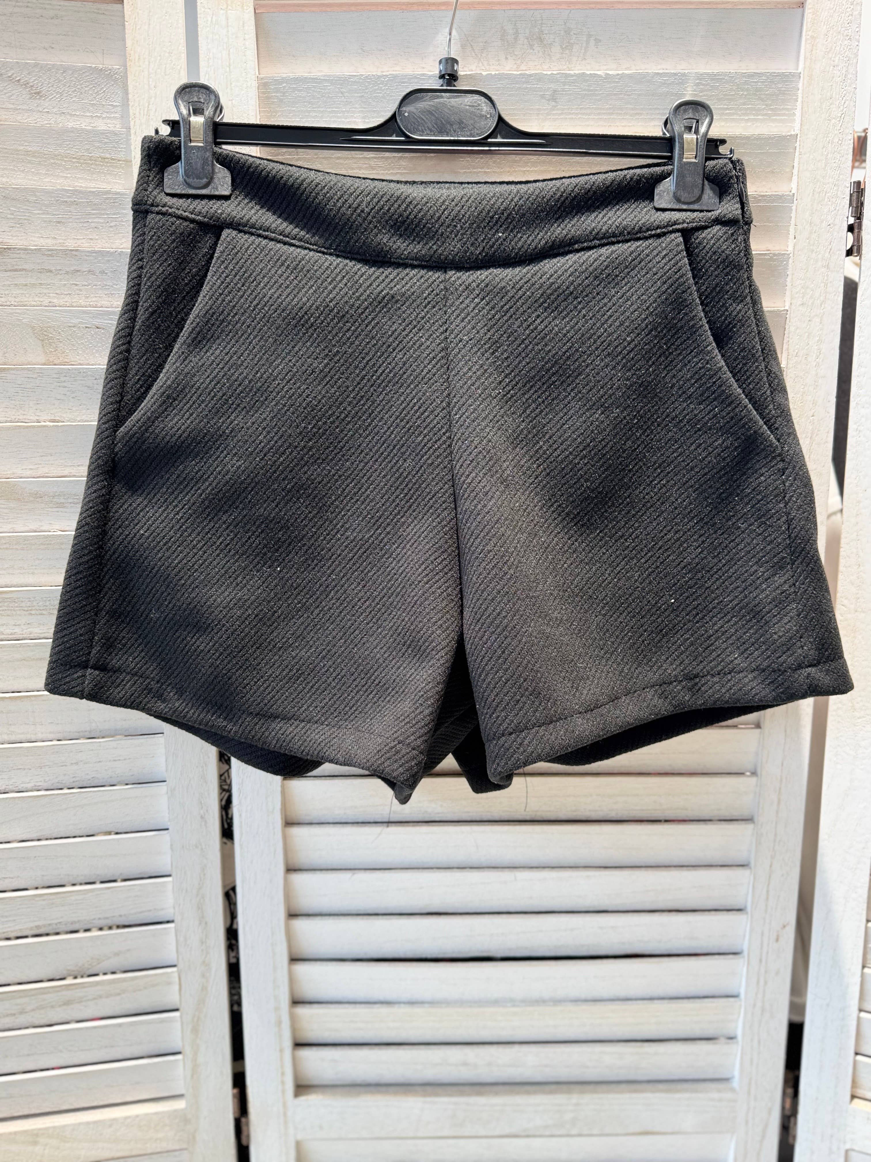 VICTORIA&ISAAC - Venta al por mayor Pantalones cortos - Mujer - Pantalones Cortos Mujer Elegantes - 1336negro4