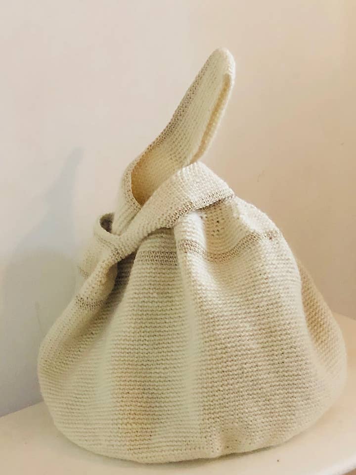 Sac Big Knot pour la vente par ELISE AUCOUTURIER