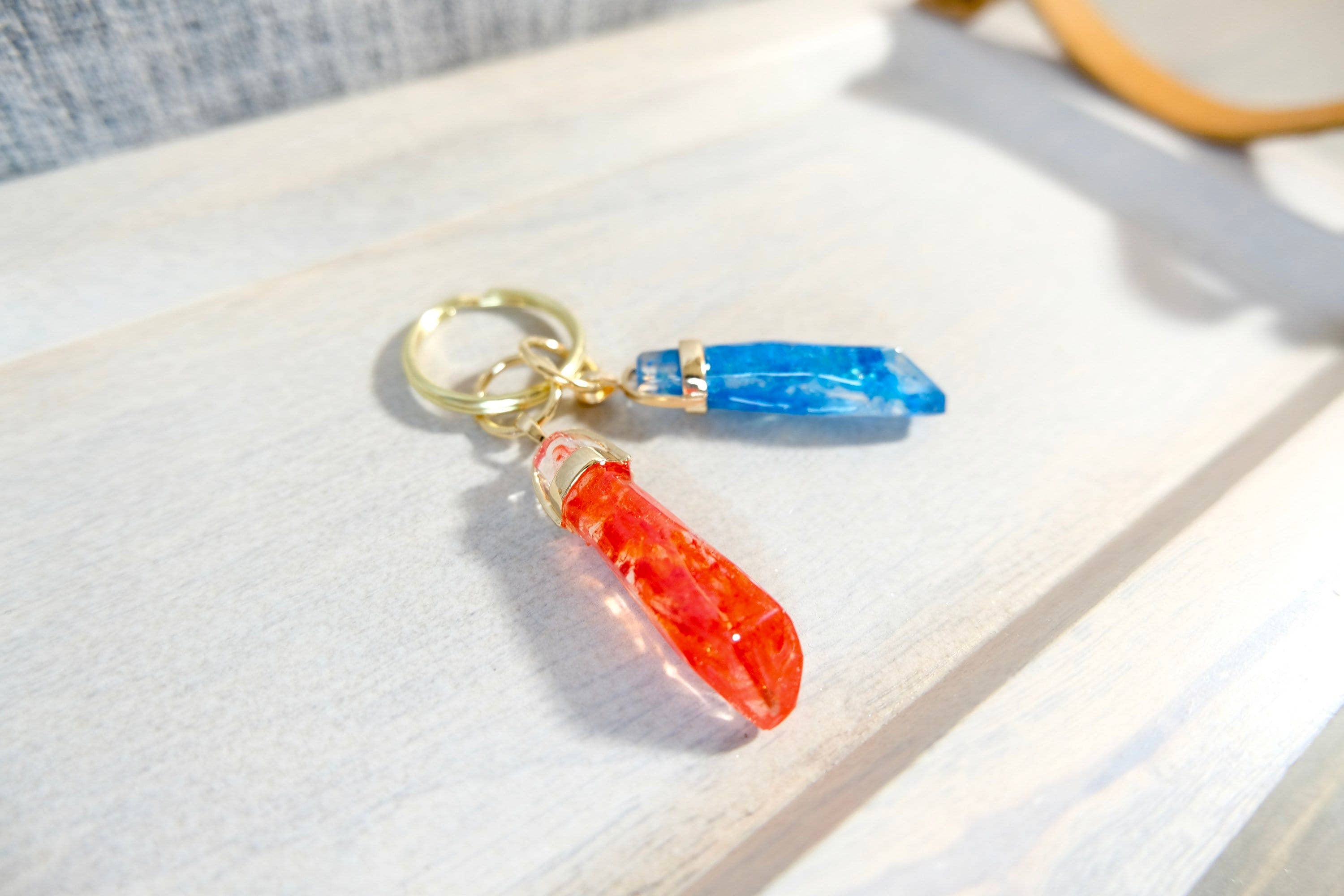 BlueButterflyBazaar – wholesale Keychain – Women's – Red and Blue Reylo Kylo Ren and Rey Kyber Crystal keychain Star Wars, unique gift, collectable.3