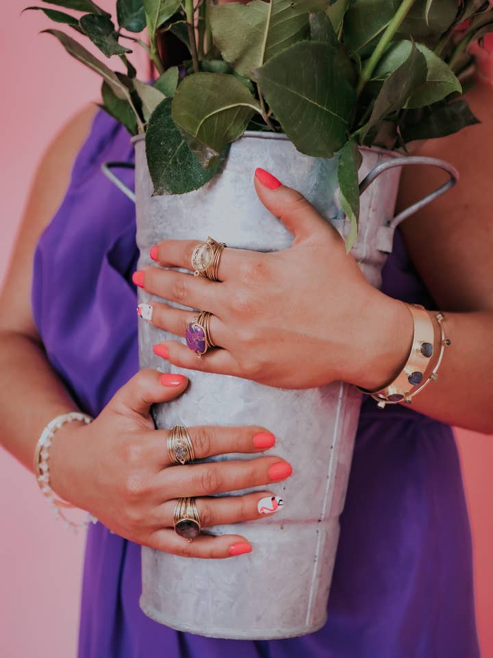 Torrey Ring aus lila Mojave-Kupfer für den Großhandel von A Blonde and Her Bag