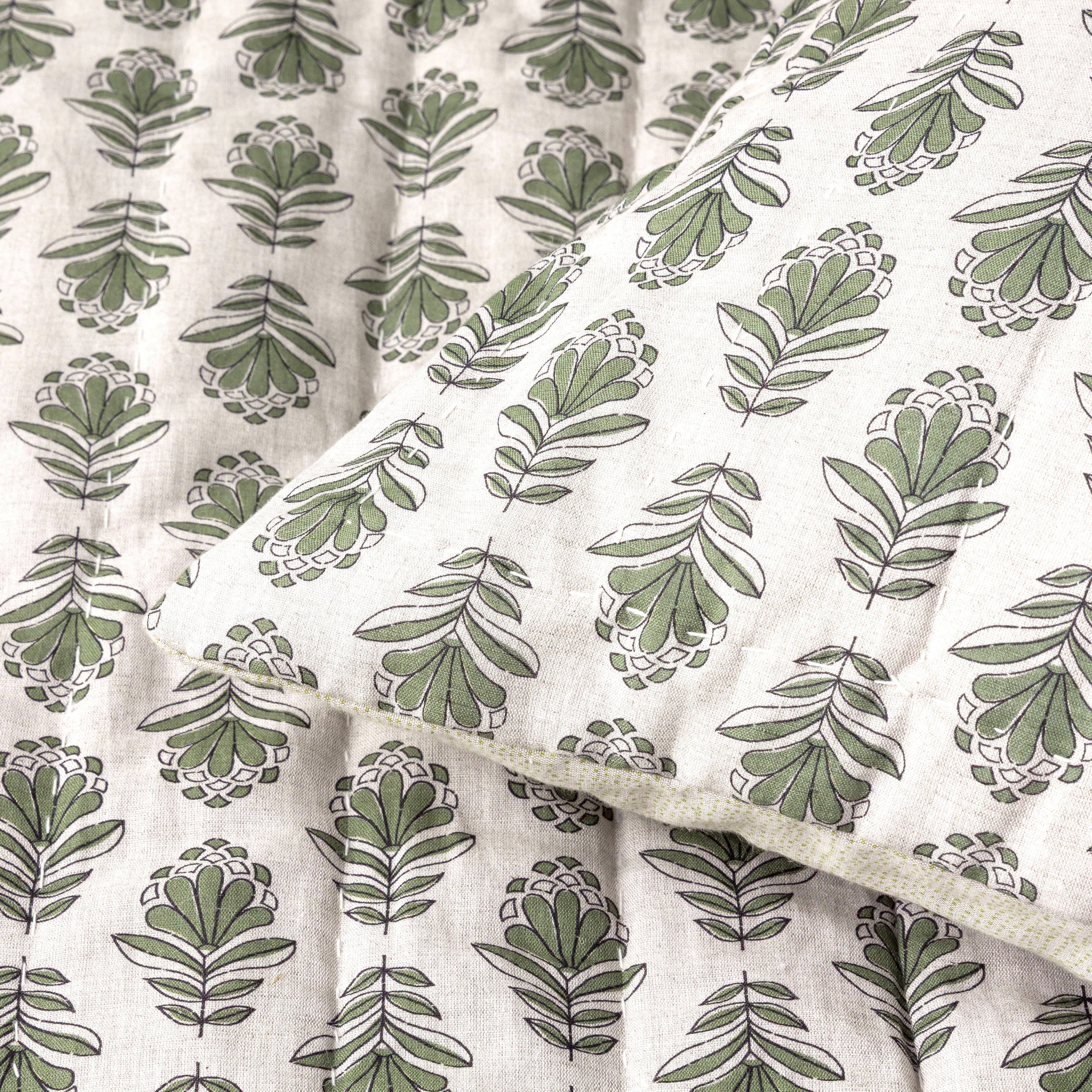 Co.House Designs - Wholesale Quilt - Charlie Block Print Quilt1