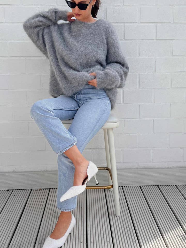 ROSYLEIA - Wholesale Tunic Sweater - Women's - Oversized Alpaca Wool Sweater6