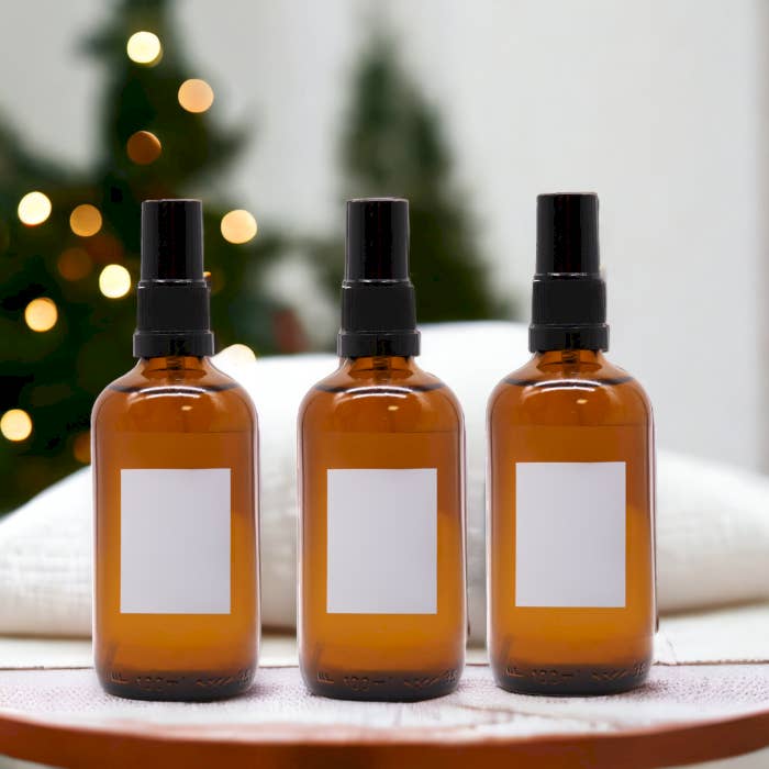 AWGifts Europe - Wholesale Room & Linen Spray - White Label - Christmas Room Sprays 100ml2