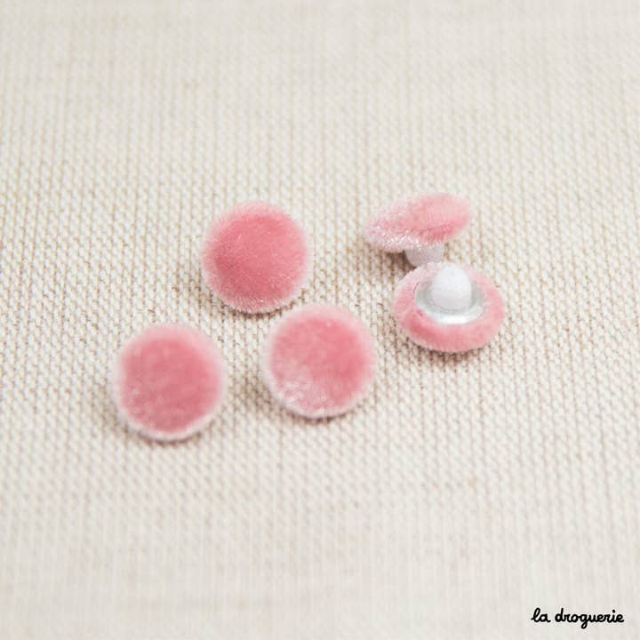 LA DROGUERIE - Wholesale Sewing button/snap - Furry Covered Button - 11 mm17