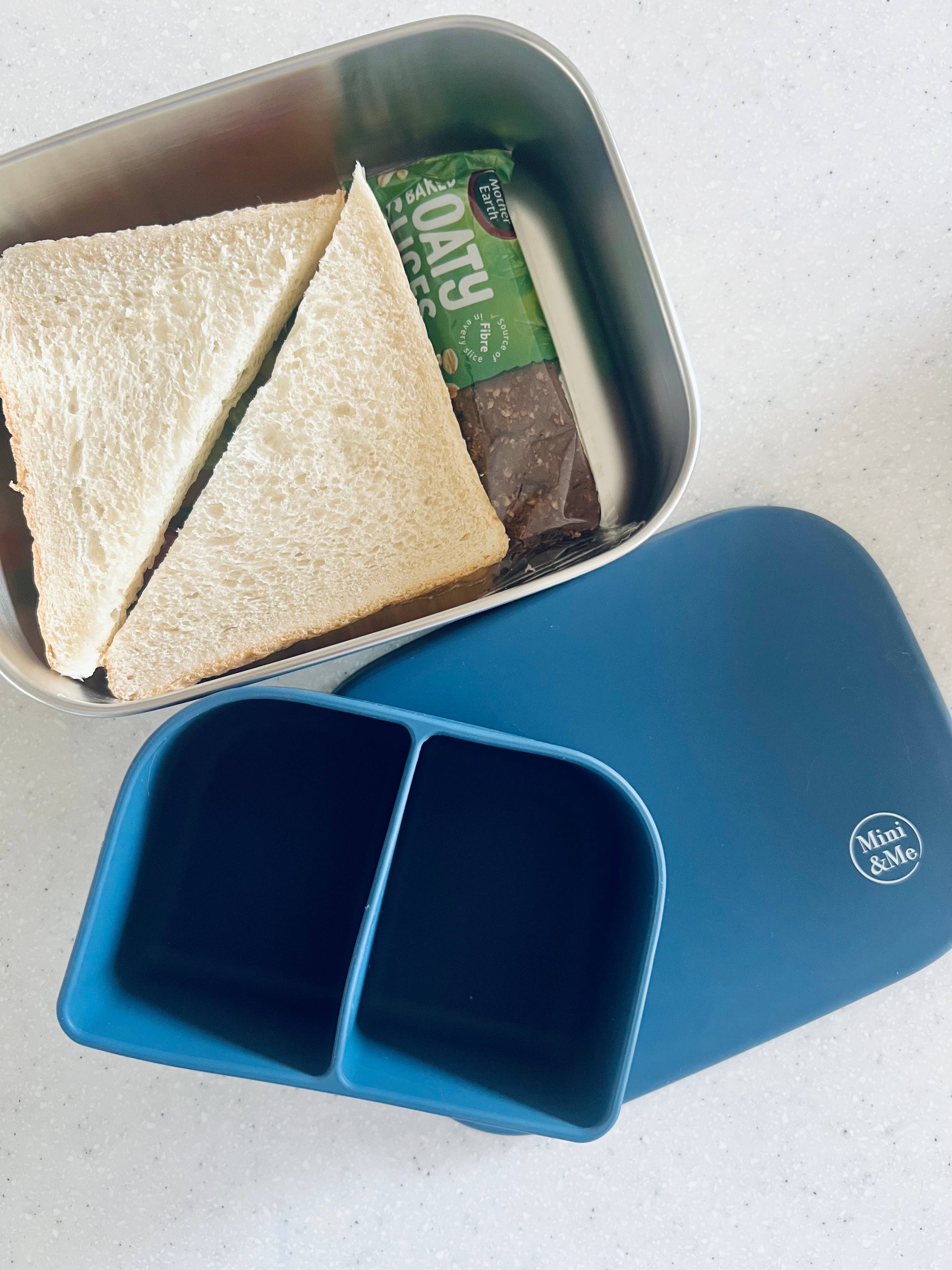 Cuddle Bug & Co - Wholesale Lunch Bag/Box - Stainless Steel Bento Box with Silicone Divider Blueberry3