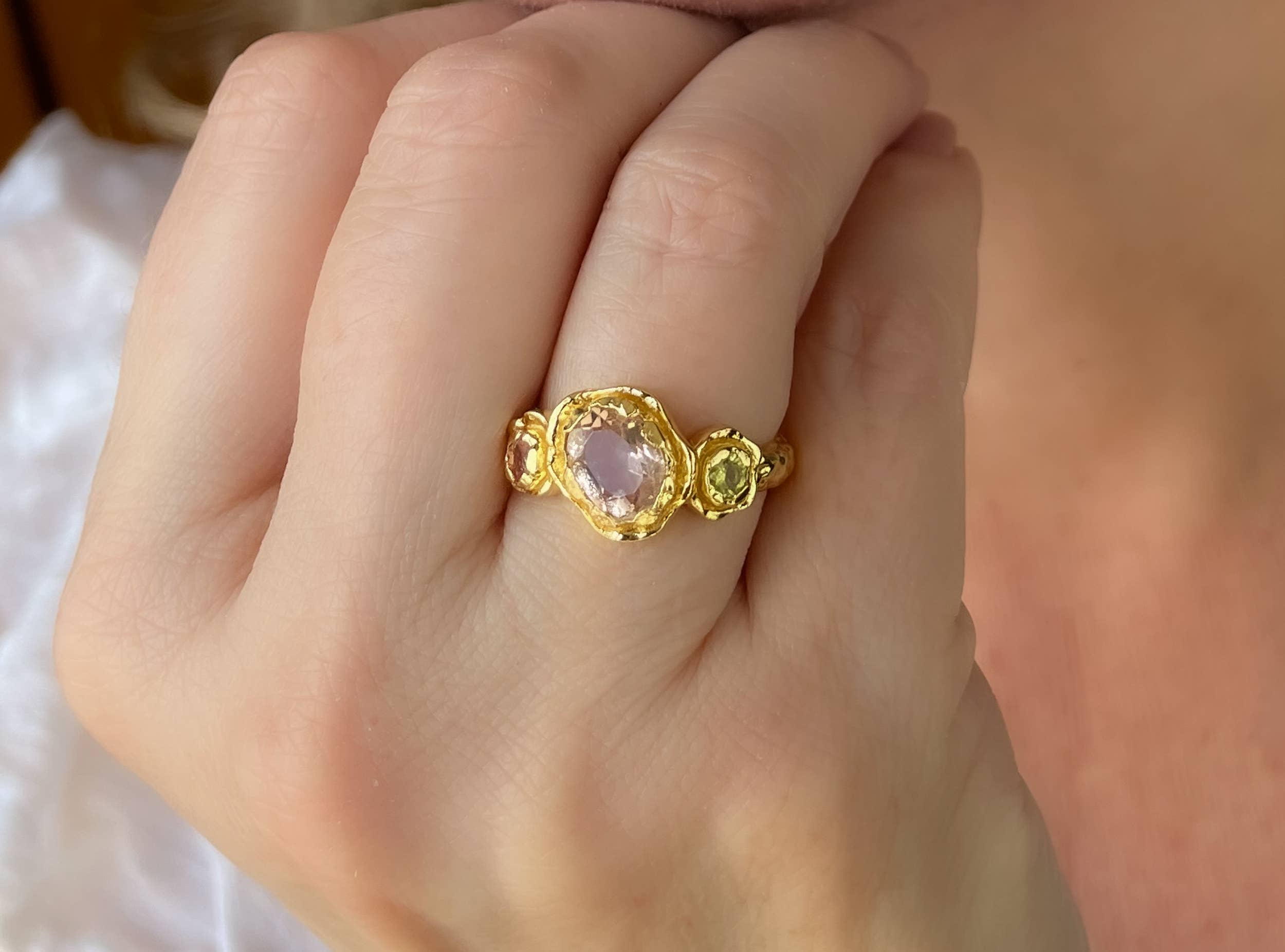 AJS Design Studio - Wholesale Ring met meerdere stenen - Omlijsting van de Natuur Multi-Steenen Ring1