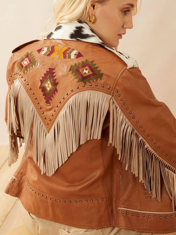 MYRA - EU - Wholesale Leather Jacket - Women's - Phoenix Fringed Leather Jacket In Camel3