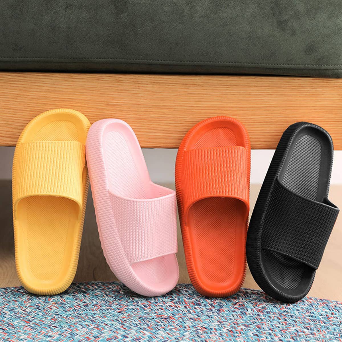 Suzie Q USA - Vente Chaussons – femme - Chaussons épais ouverts antidérapants à séchage rapide, doux et confortables3