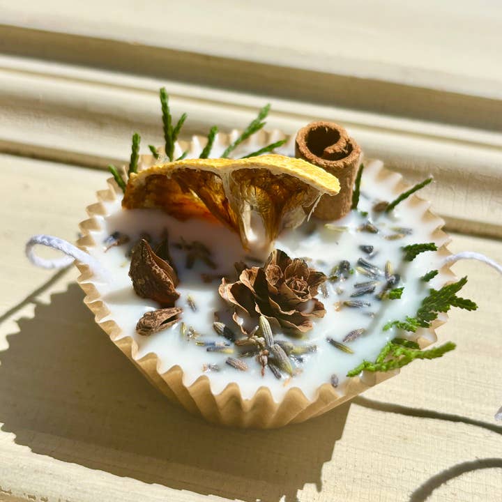 Mana Market Co. - Wholesale Party Favor - Soy Wax Fire Starter Scented Sachet and Wax Melt Favors & Gifts9