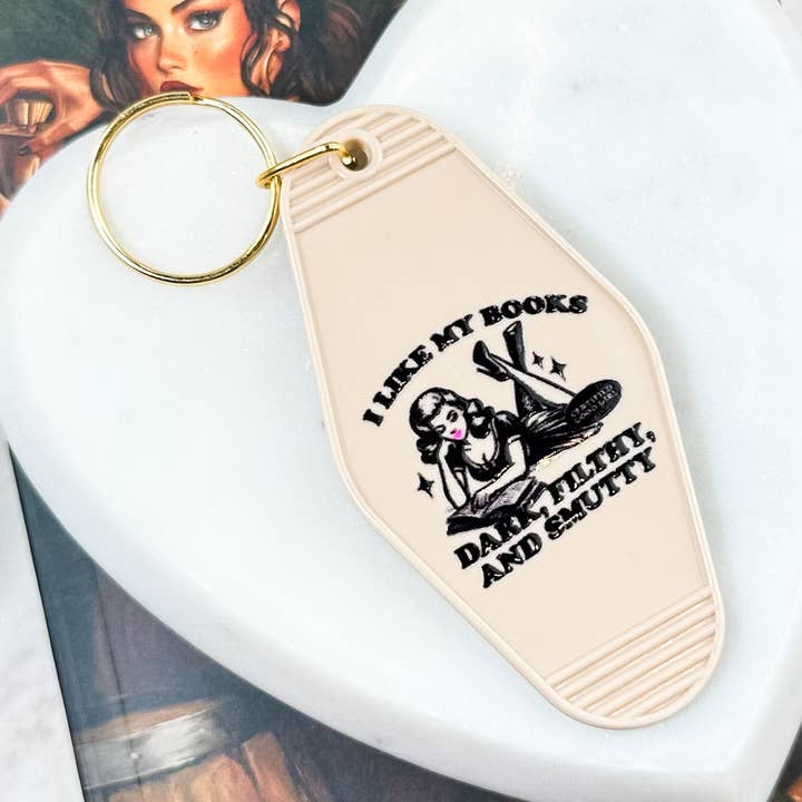 Me gustan mis libros oscuros, sucios y obscenos Llavero de motel para venta al por mayor de The Swoon Room