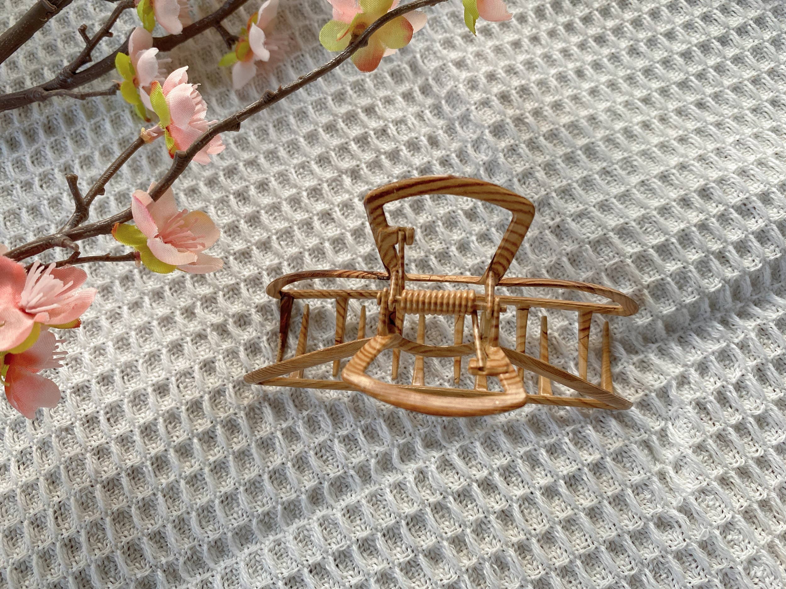 LadyJuneAccessories - Wholesale Hair Clip - Women's - Hair Claw Clip | Metal Wood Finished | Hair Clamp | 10cm2