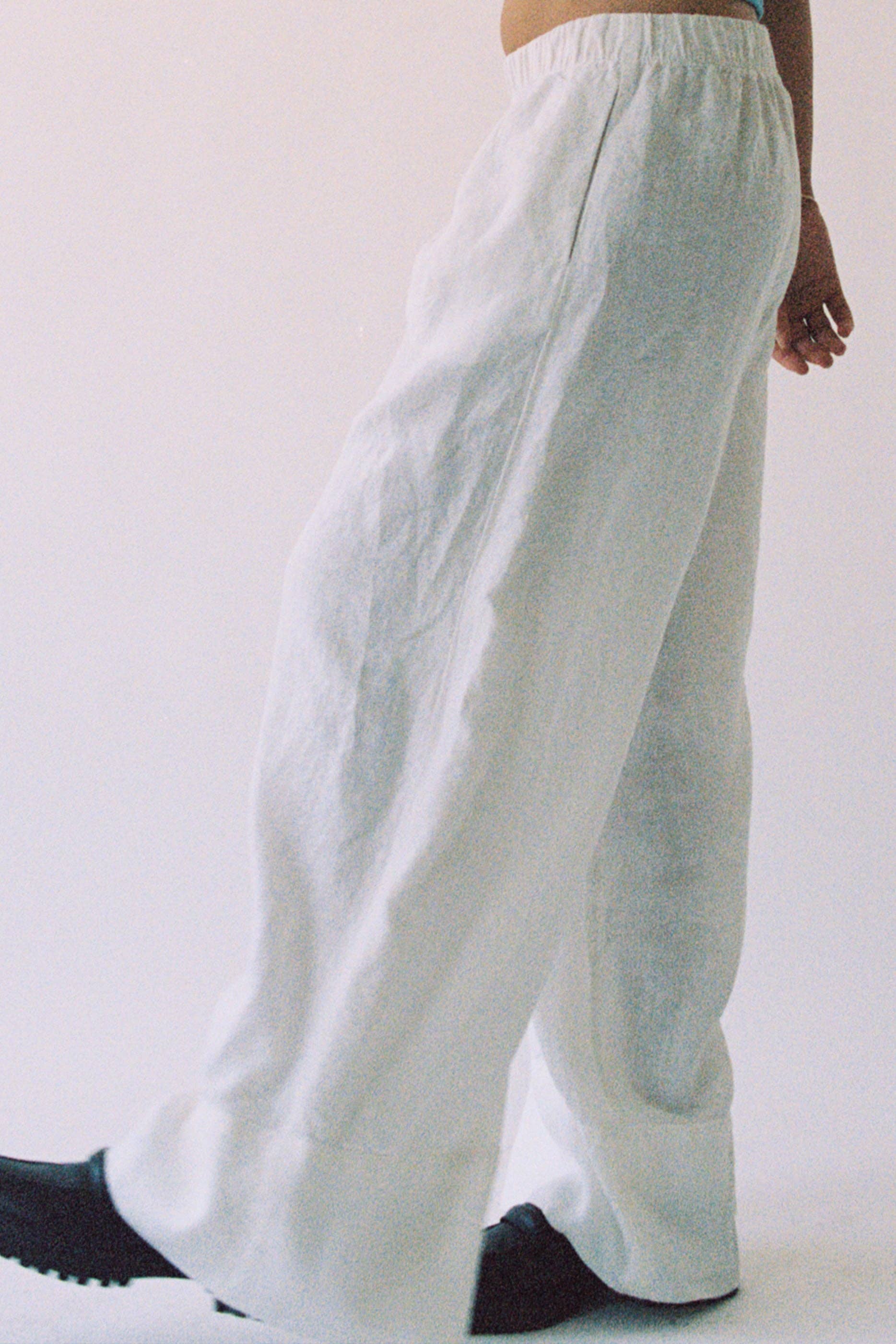 LA RELAXED - Wholesale Pants - Women's - Linen Simple Pant6