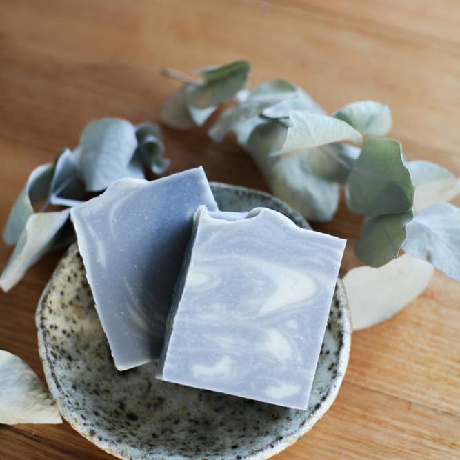 Bee native products - Wholesale Gift bag set/pack - Cotton gift bag - two bars of natural soap