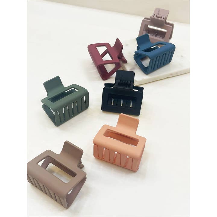 MIX COLOR Medium Matt Cut Out Rectangle Hair Claw for wholesale on Faire