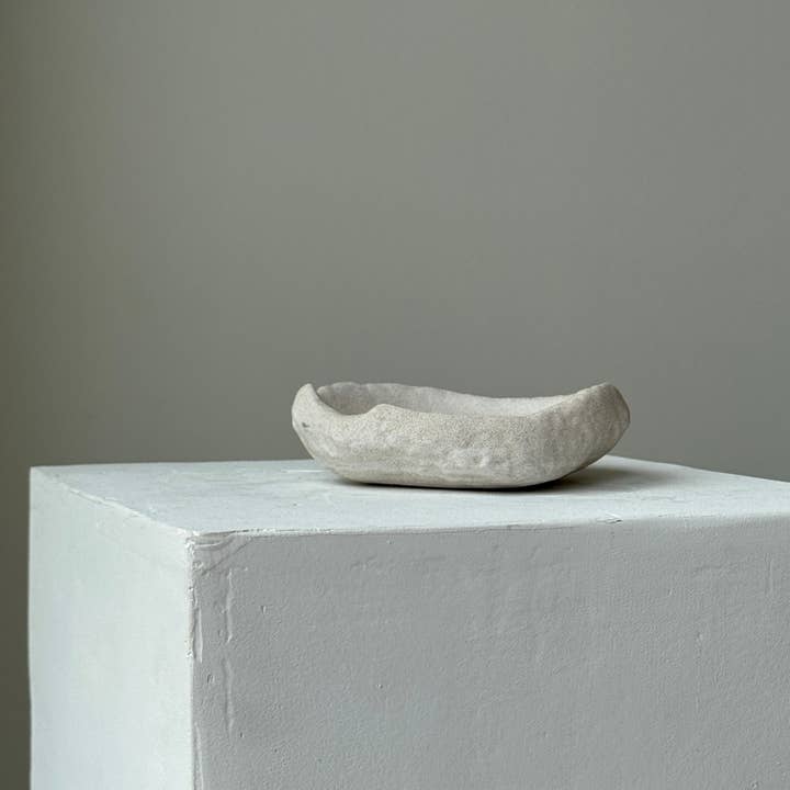 GINALADÉCO - Wholesale Sculpture - The Loma Sculpture | Almond3