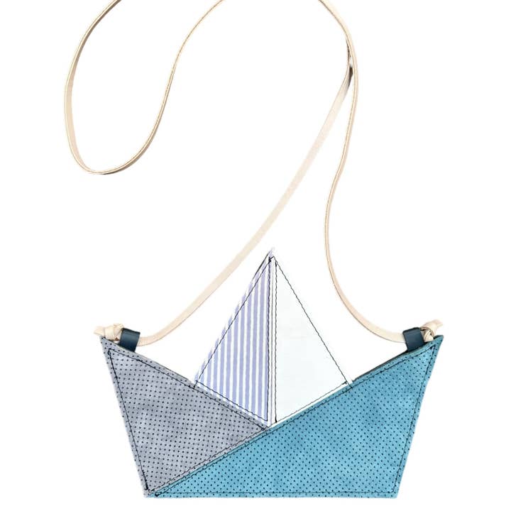 Boat Leather Bag for wholesale by ILLYTRILLY