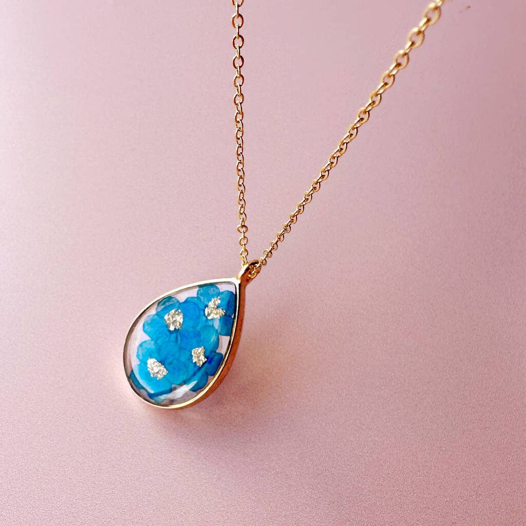 Lucent Studios Ltd - Wholesale Pendant/Charm Necklace - Real Pressed Flower Teardrop Pendant Necklace4