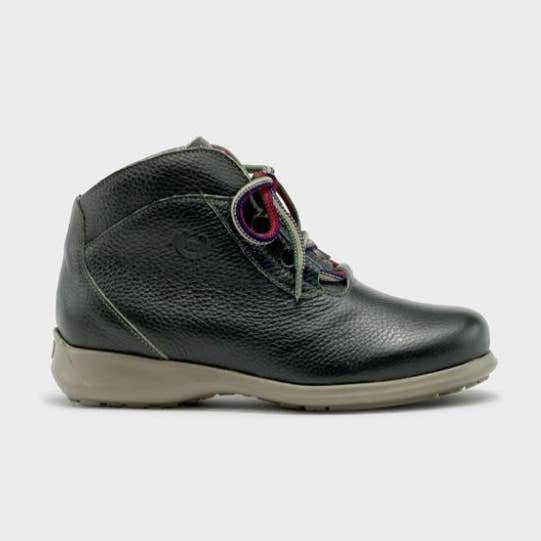 Rural bootie in moss leather for wholesale by Jose Saenz