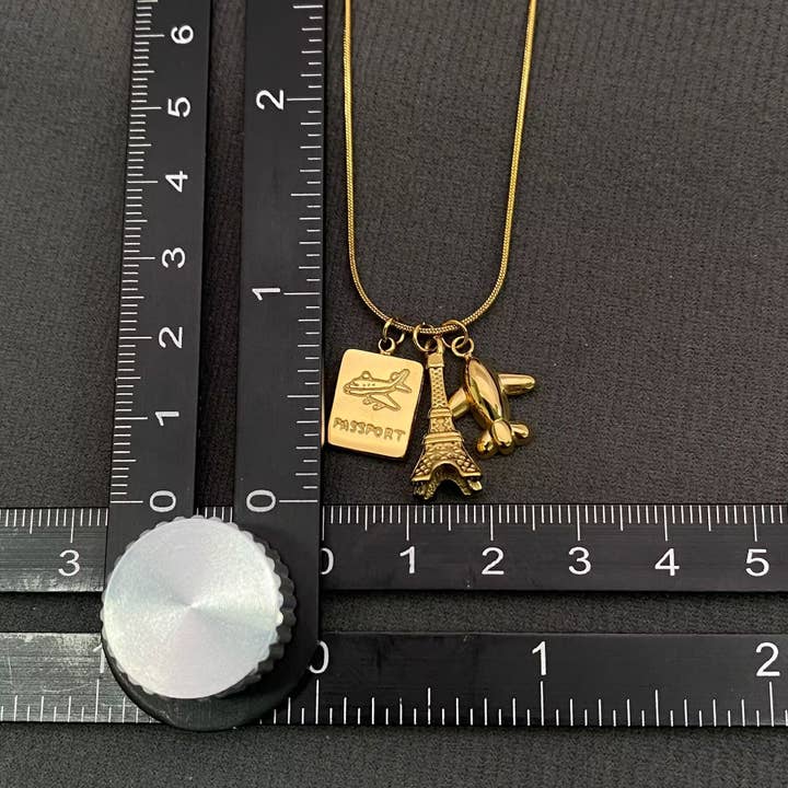 Mio Queena - Wholesale Pendant/Charm Necklace - Paris Tower & Plane charm 18K Gold Plated SS Necklace - FGS3