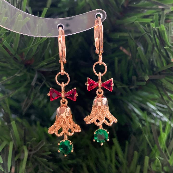 HolyGuacamolly - Wholesale Dangle Earrings - Dainty Jingle Bell Huggie Earrings0