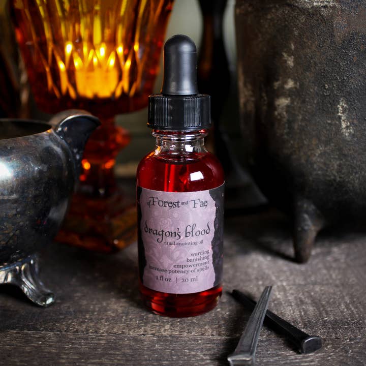of Forest and Fae – wholesale Meditationsprodukter – Drakblodsritual Smörjelseolja • Altareolja • Häxkonst