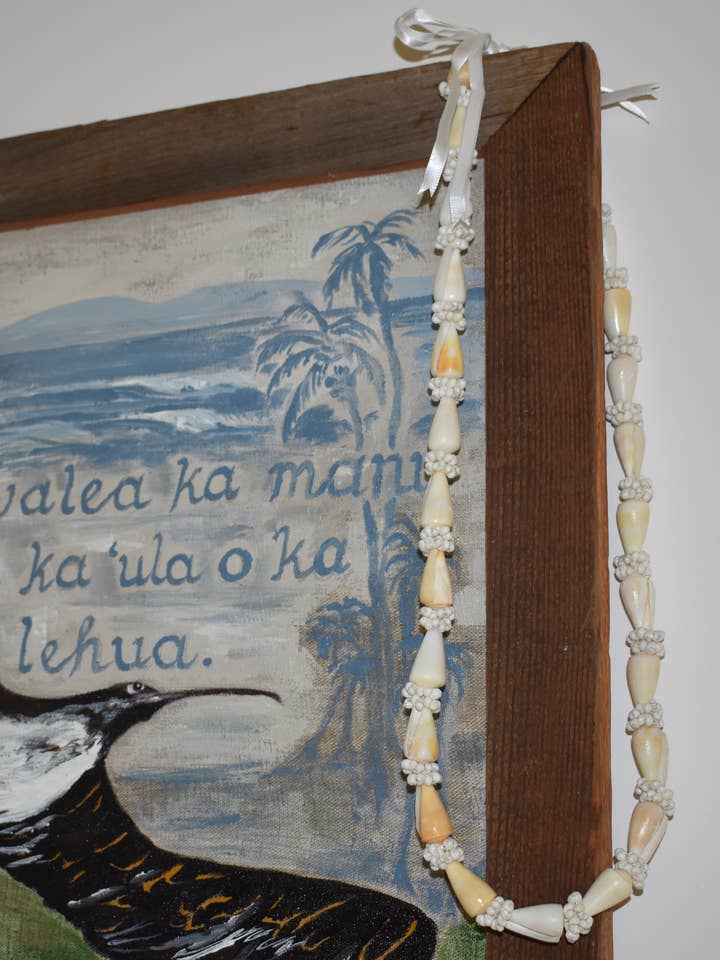 Lei de coquillages en forme de cône de crème pour la vente par Revel Sun Hawai'i