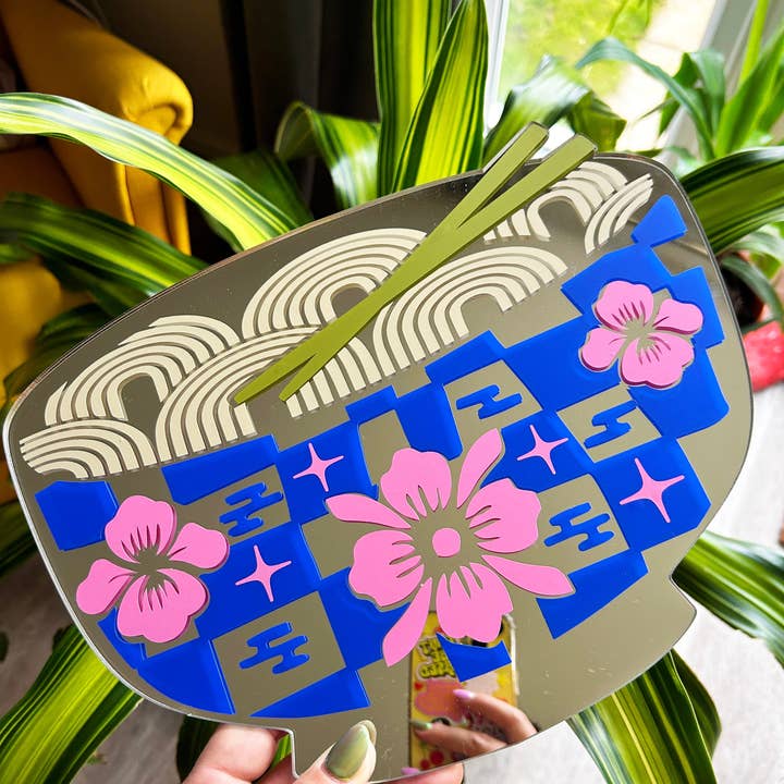Printed Weird – wholesale Wall mirror – Ramen Noodle Bowl Mirror4