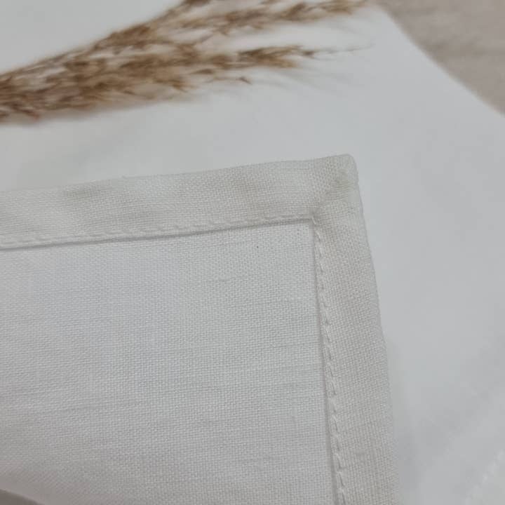 Lunaria Lab - Wholesale Dinner & Cloth Napkin - Linen napkins Classic model3