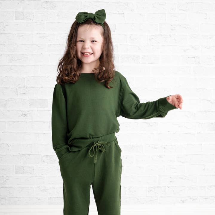 Emerald Kids Jogger Set and other Purchase Wholesale kids jogger sets. Free Returns & Net 60 Terms on Faire trending on Faire.
