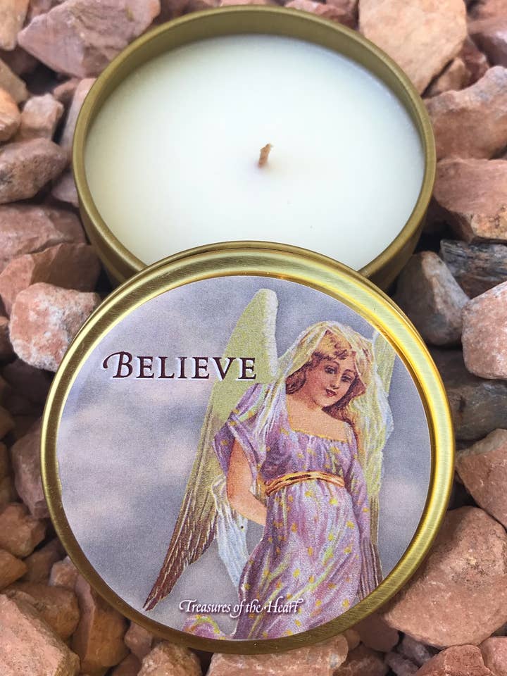 Bougie BELIEVE Angel en étain doré pour la vente par Treasures of the Heart