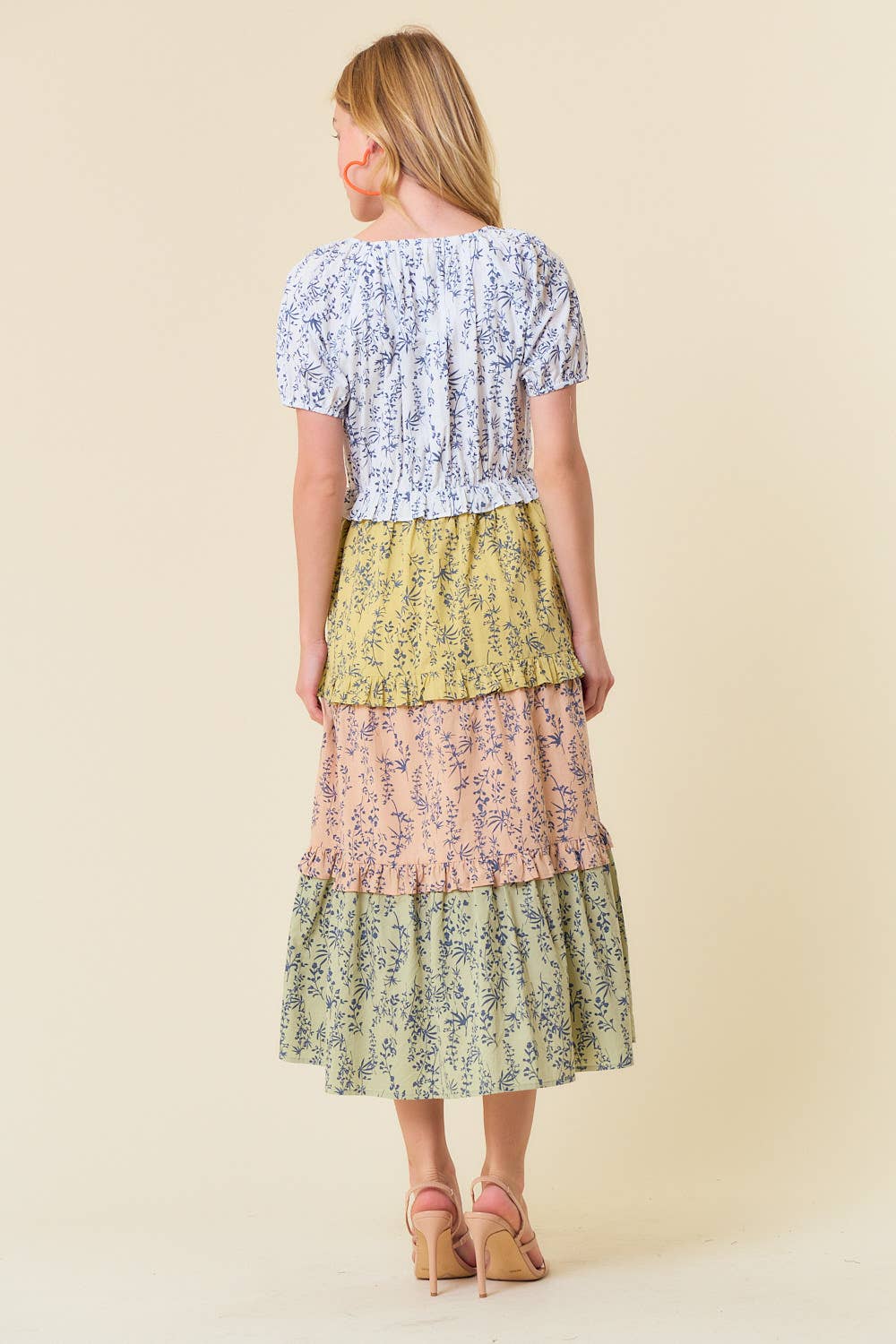 Off White Sage Mix FLORAL PRINT SHORT SLEEVE COLOR BLOCK MIDI DRESS - 27593D for wholesale on Faire4