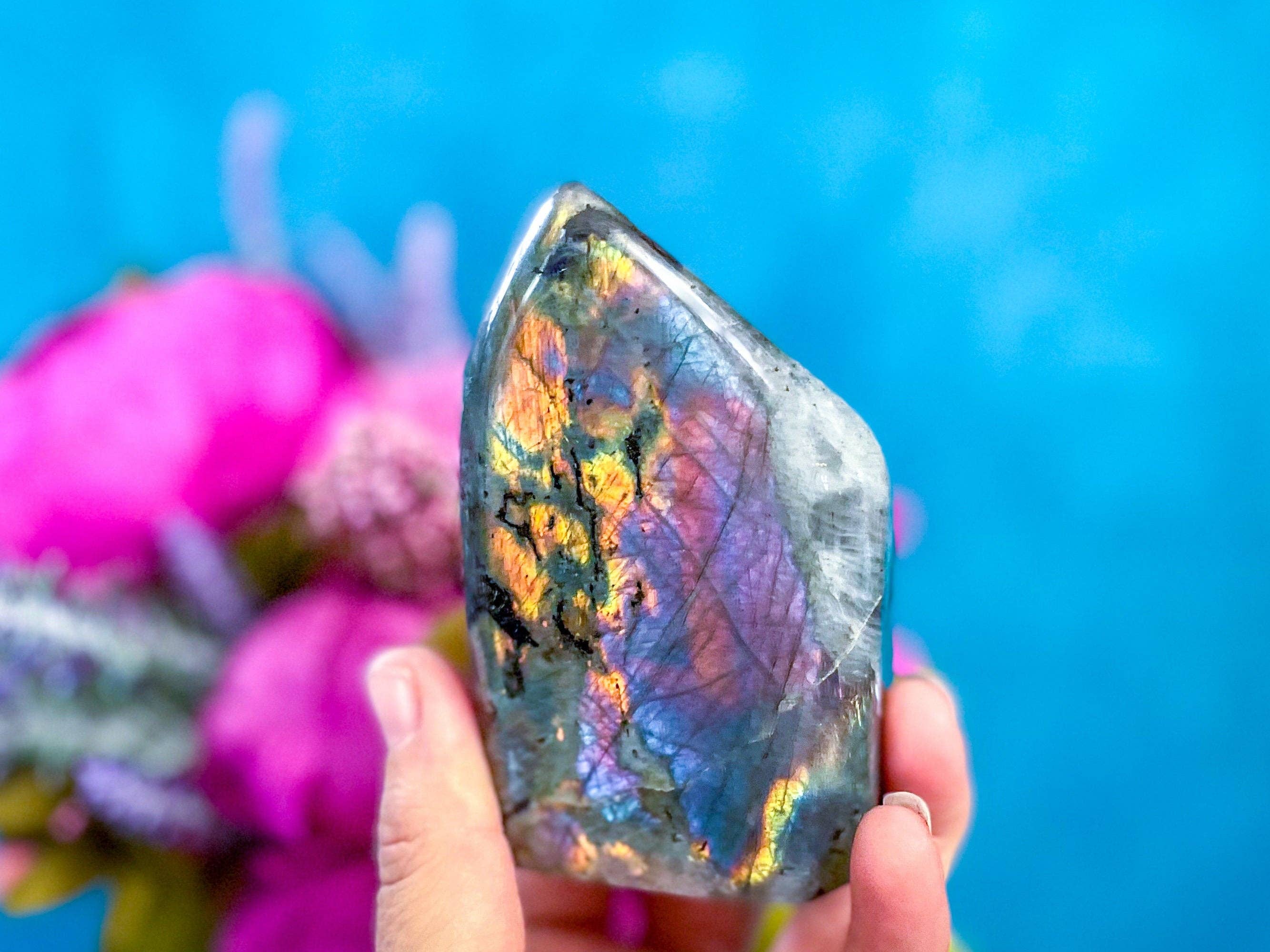 Mandala Gems – wholesale Spiritual stone/crystal – Rainbow Labradorite crystal Freeform3
