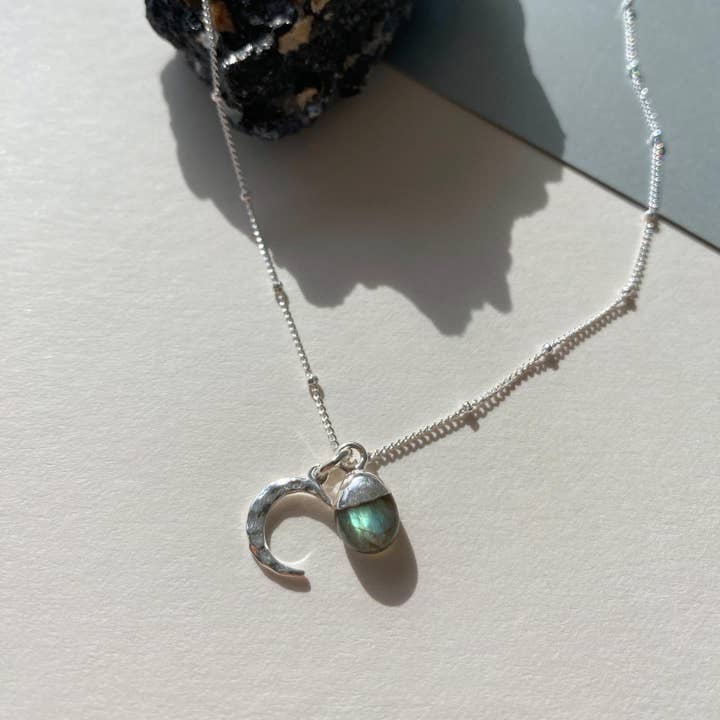 Labradorite & Moon Necklace (Silver) for wholesale by Decadorn