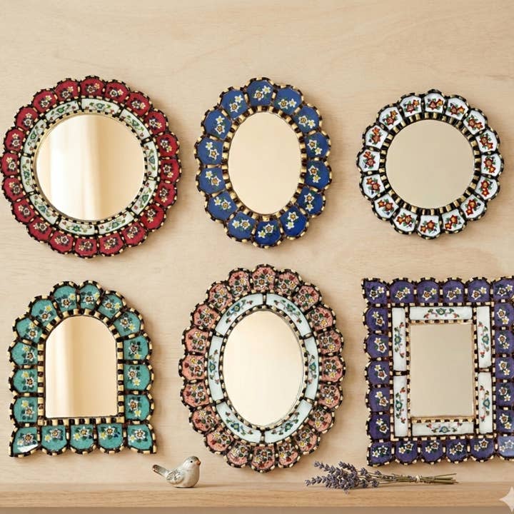 Miroirs Multicolores Décoratifs Accent Décor Péruvien Fait Main pour la vente par Zoe Artcrafts Corp.