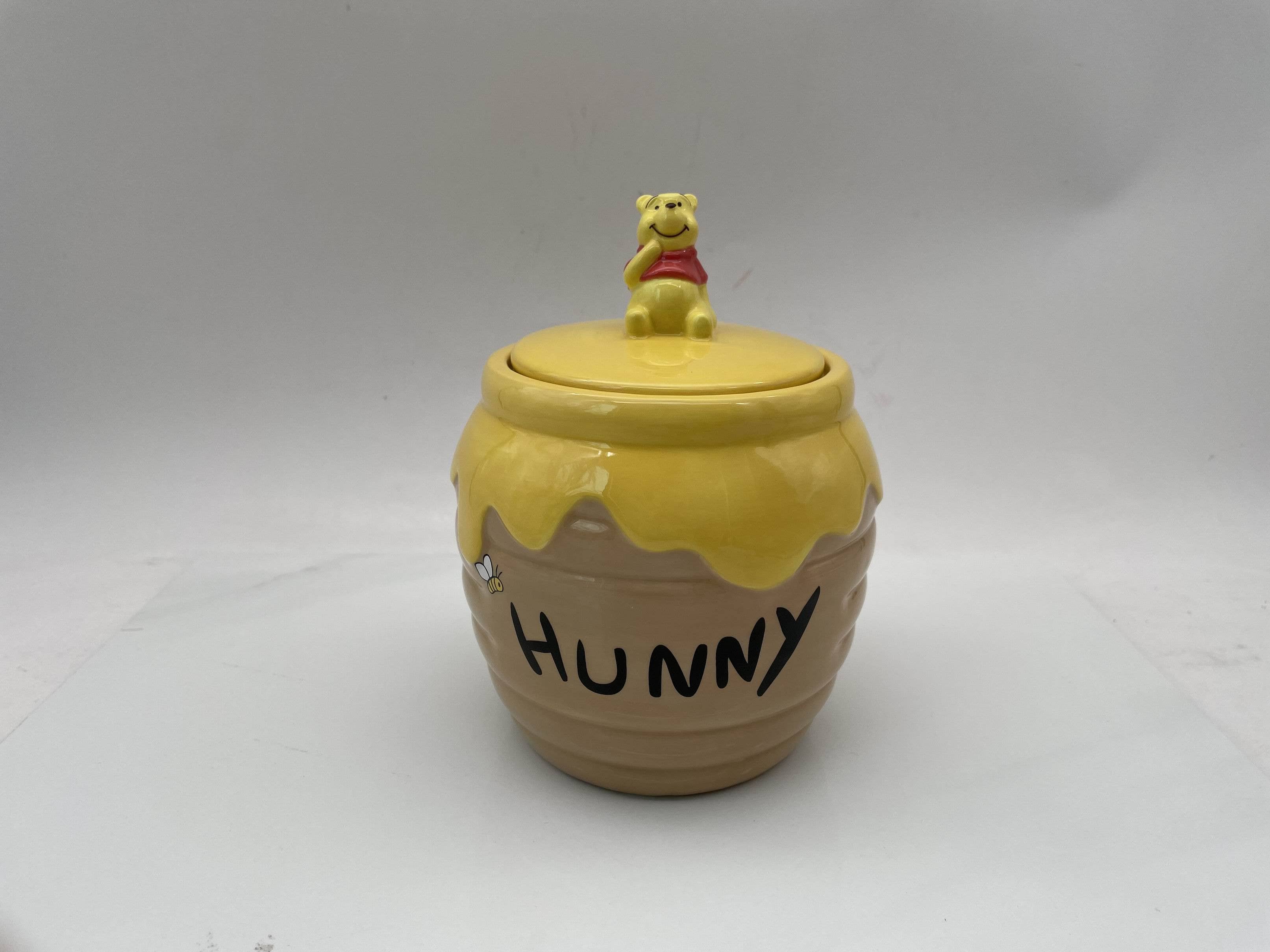 Silver Buffalo - Wholesale Cookie Jar - Winnie the Pooh Pot Small Sculpted Ceramic Snack Jar1