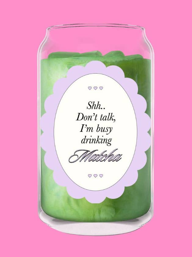 Chut, je suis occupé à boire du matcha/café dans une canette en verre. pour la vente par Melting Hearts Co
