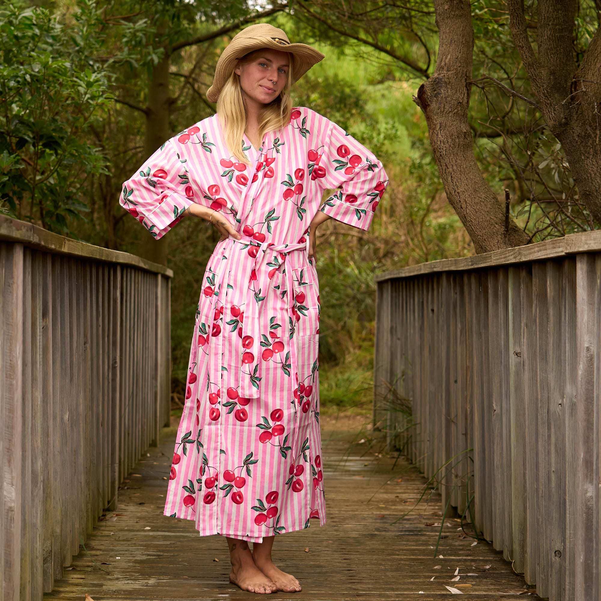 Glamthread – wholesale Robe – Women's – Women’s Pink Cherry Kimono Robe – Lightweight Cotton Cover-Up3