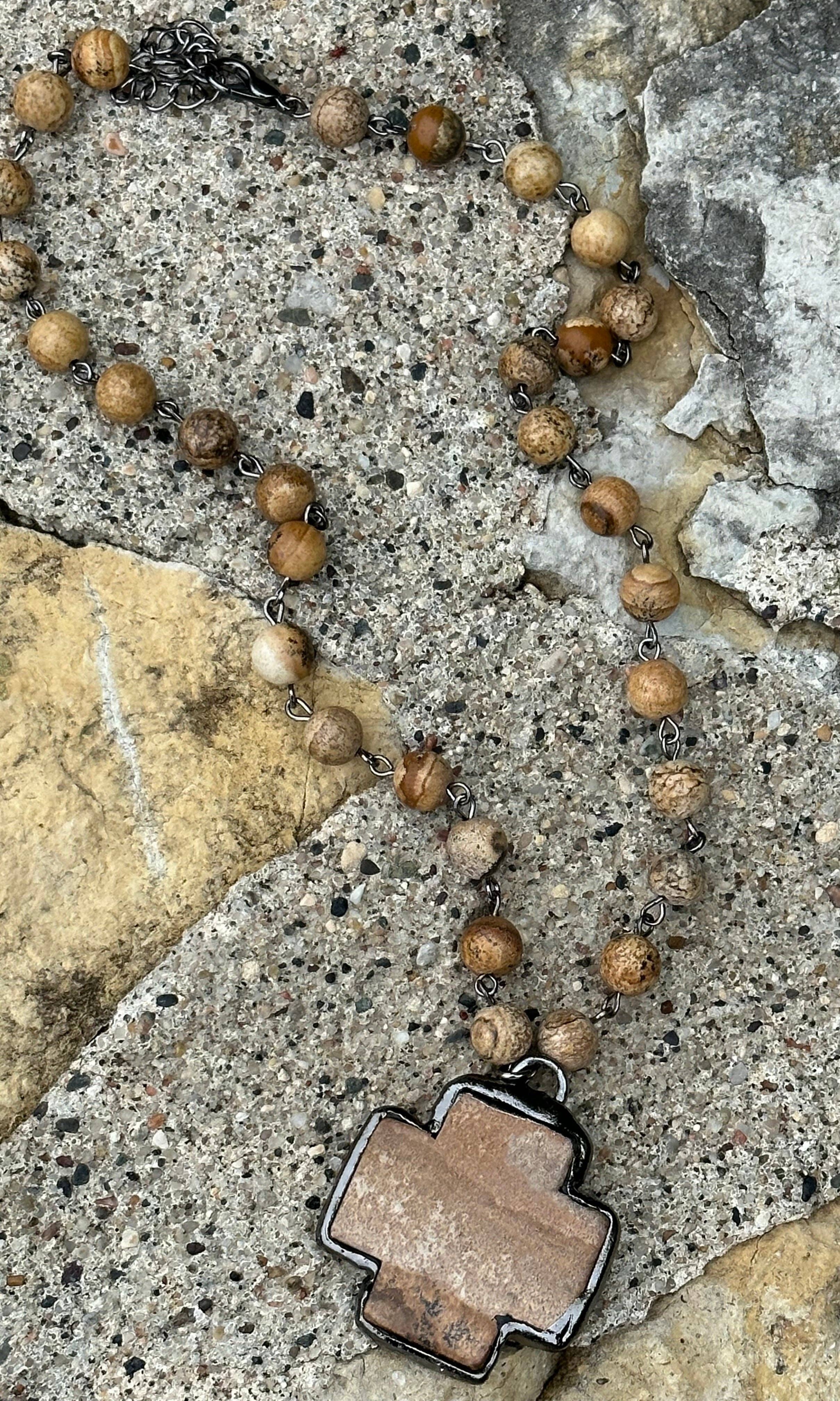 Bohemian Grace - Grace & Grit - Wholesale Halskettinghanger - Teton gesoldeerde kruisketting2