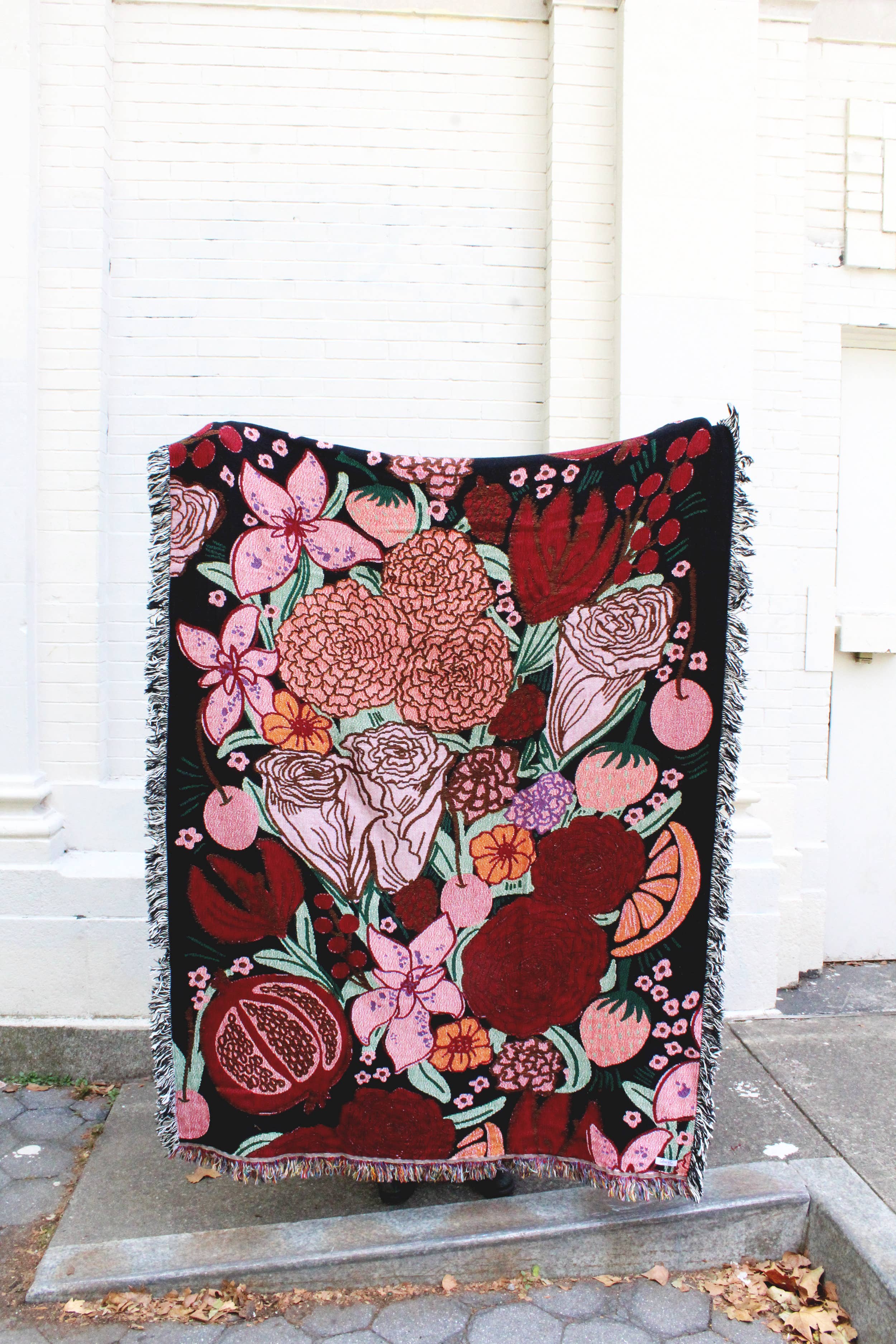 Calhoun & Co. - Wholesale Throw Blanket - Fruity Floral Tapestry Blanket