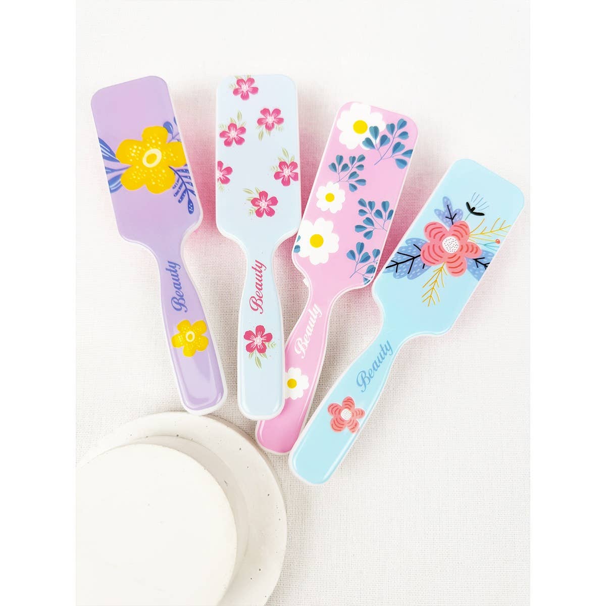 MÉLANGER LA COULEUR Brosse à cheveux rectangulaire à imprimé floral frais en vente sur Faire0