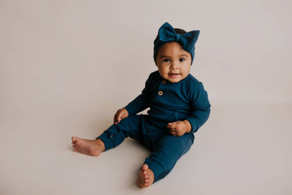 Three Little Tots - Wholesale Rompertje - Baby - Baby ribgebreide romper met zakken6