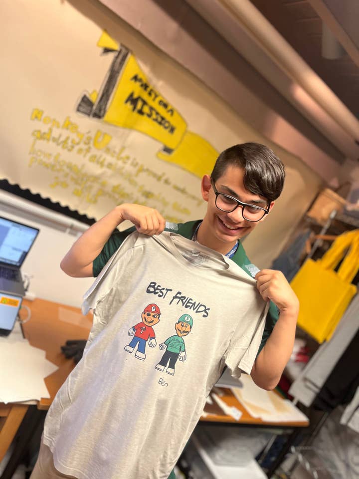 KIDS bedste venner af Ben tee FORUDBESTIL for engroshandel hos Monkeys Uncle