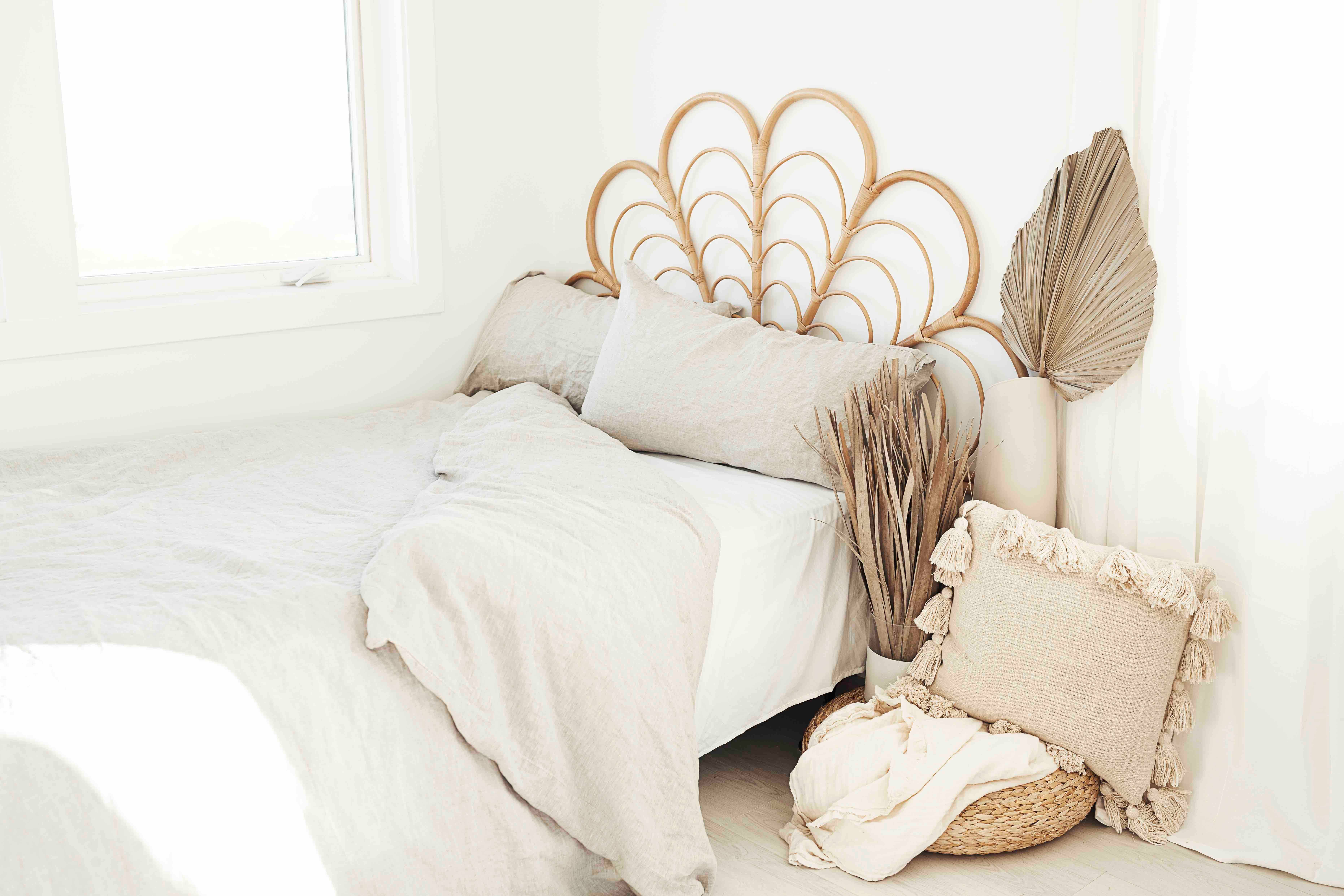 The Blooming Palm - Wholesale Retailer Sample - Home Decor - 28" Dried Loose Leaf Bundle Palm Leaves10