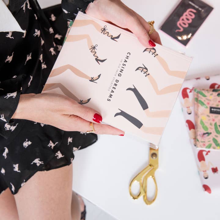 Girl w/ Knife - Wholesale Dagboek/agenda - Chasing Dreams Journal5