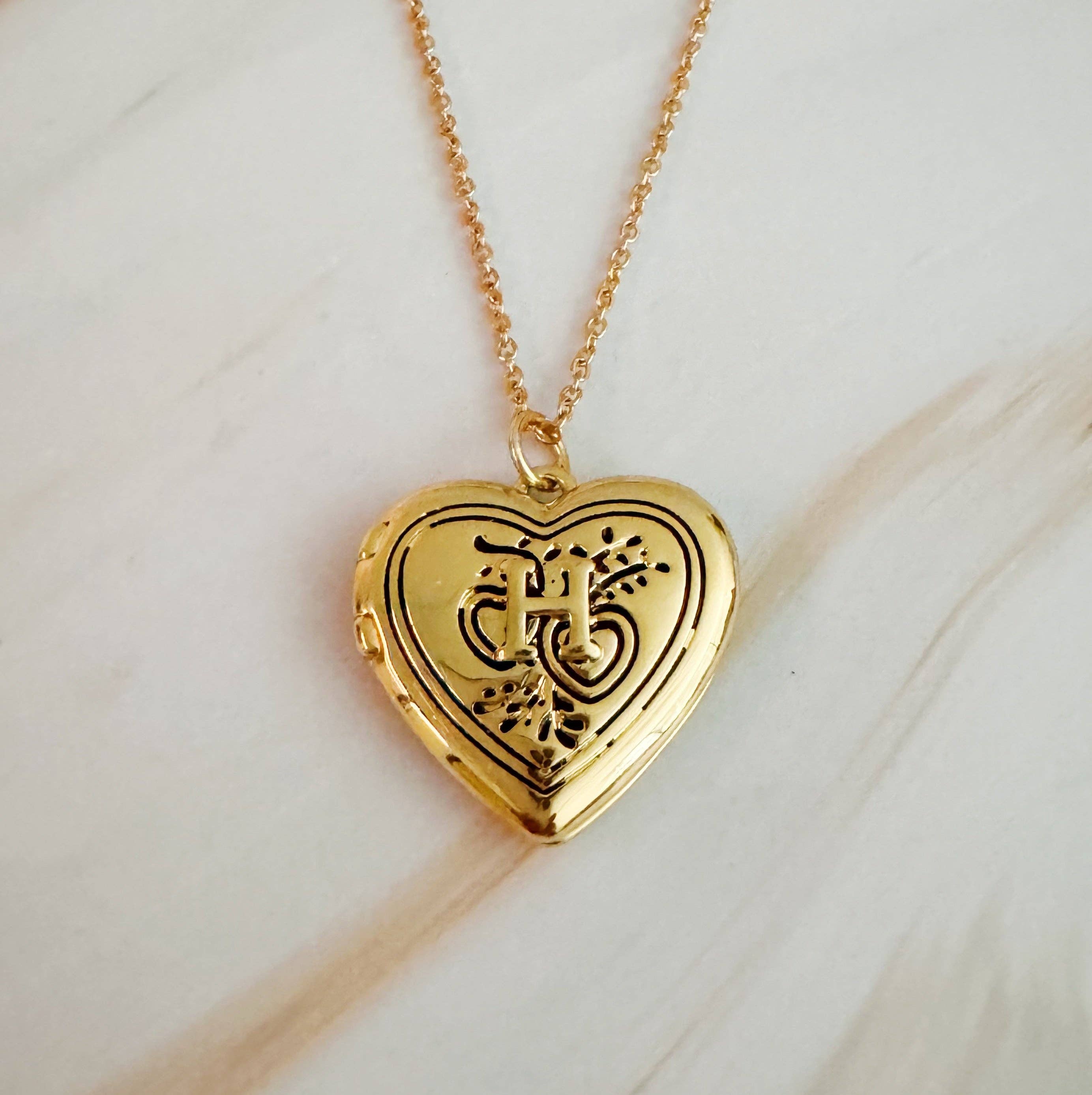Ellison+Young - Wholesale Locket Necklace - Nostalgic Heart Initial Open Locket Necklace6