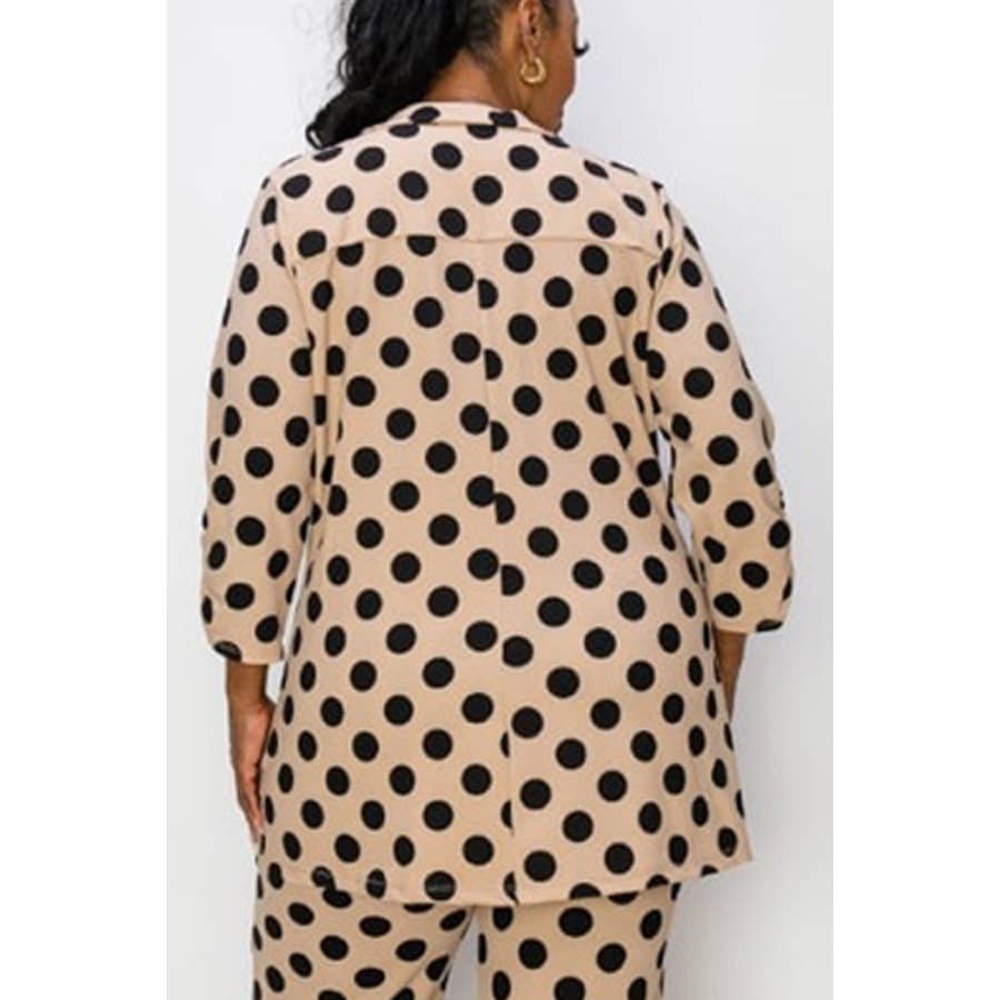 Black Pearl Clothing - Wholesale Blazer - Women's - Plus Size Clothing Polkdot Collared V-NEck Blazer1