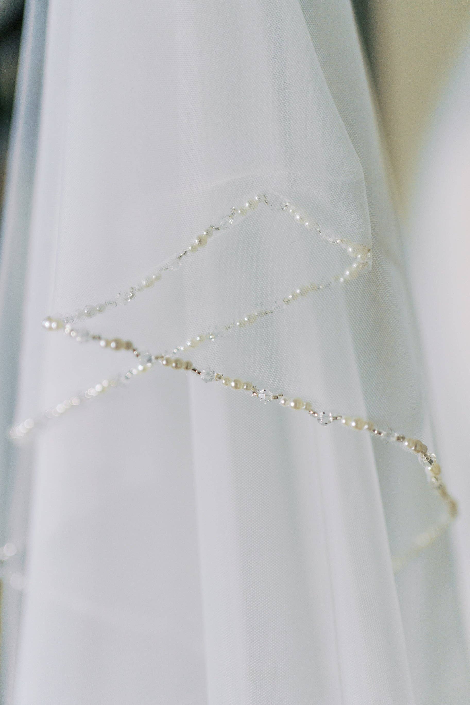 Brides and Belts - Wholesale Veil - Women's - Josephine Beaded Edge Veil with Comb5