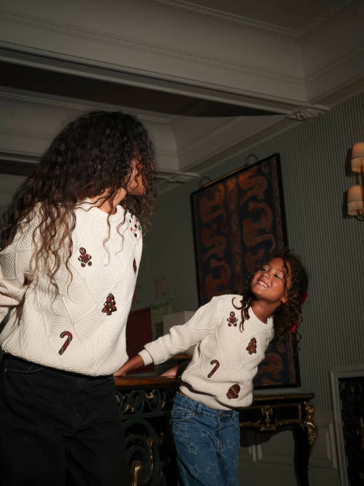 Unisex Christmas Sweater Applications for wholesale by GUIMANOS