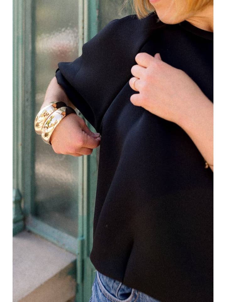 Black Short-sleeve nursing bubble sweatshirt for wholesale on Faire3